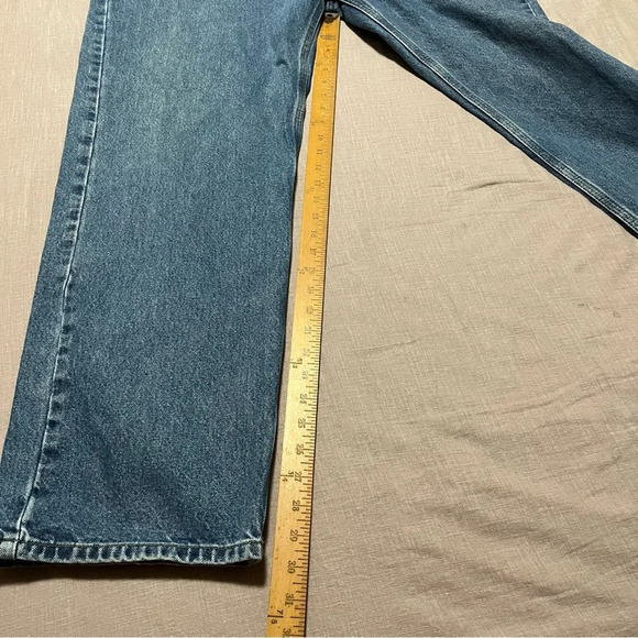 Carhartt Relaxed fit straight leg jeans 42x32 excellent condition fit and wash - Picture 3 of 8